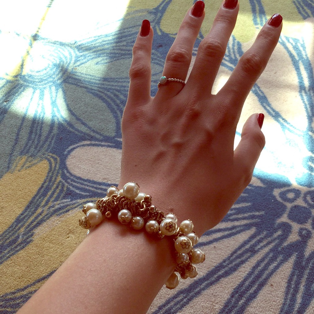 Pearl bracelet